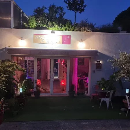 Amadour Hotel