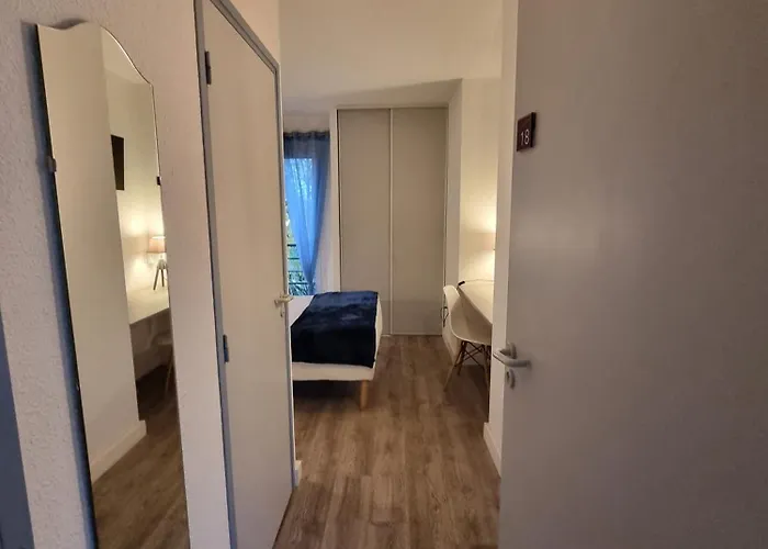 阿玛杜尔酒店 酒店 2*