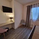 Amadour Hotel 2*