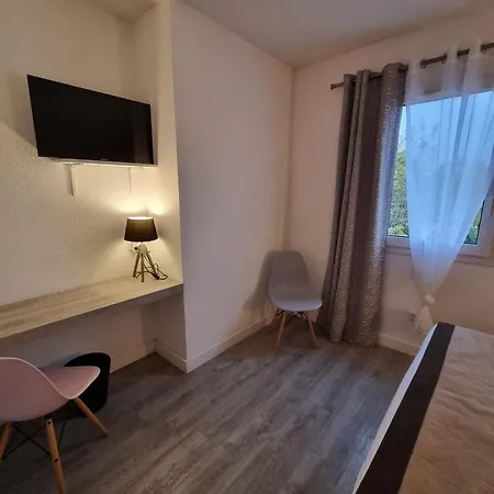 Amadour Hotel 2*