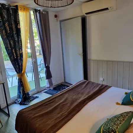 Amadour Hotel